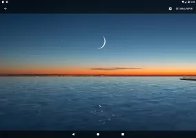 Moon Over Water Live Wallpaper