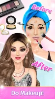 Dress Up Fashion Stylist Game