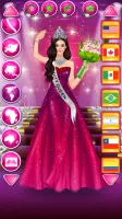 Beauty Queen Dress Up Games