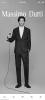 Massimo Dutti: Clothing store