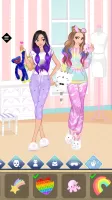 BFF Sleepover Dress  Up Game